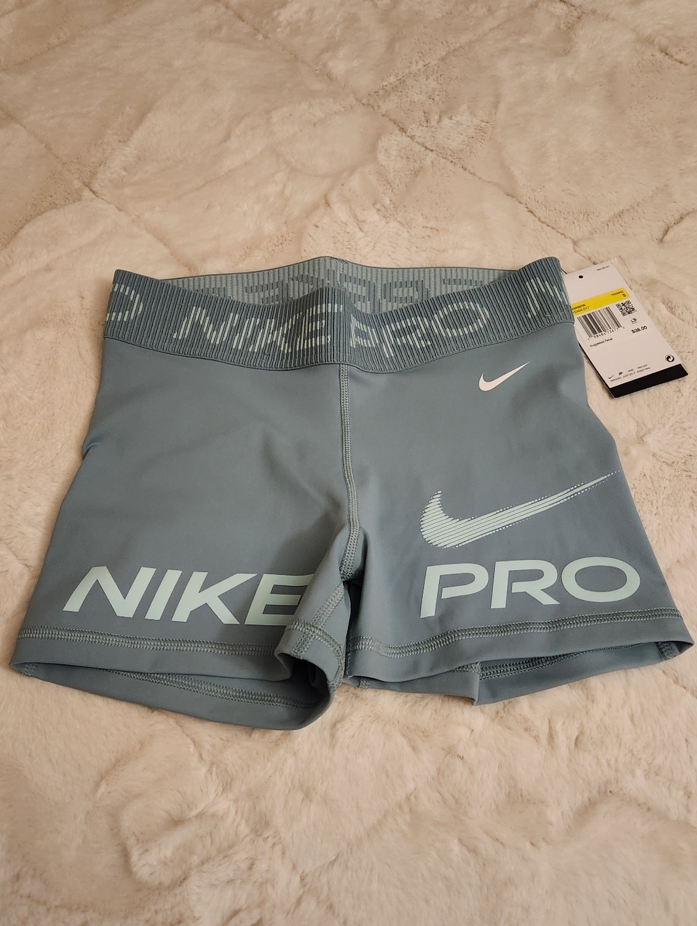 Nike Pro 3"shorts